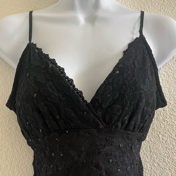 2/$30 Arden B Camisole w/ Sequins - Picture 5 of 9
